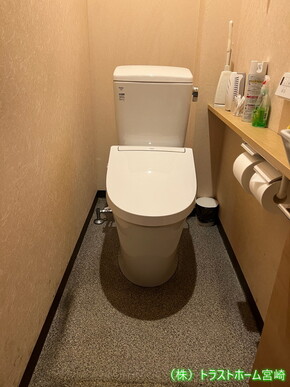 飲食店D様　トイレ便器のみリフォームのアフター画像