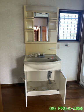 Ｓ様邸｜オンディーヌ洗面化粧台リフォームのビフォー画像