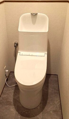 ZR1で叶えるスッキリ快適トイレのアフター画像