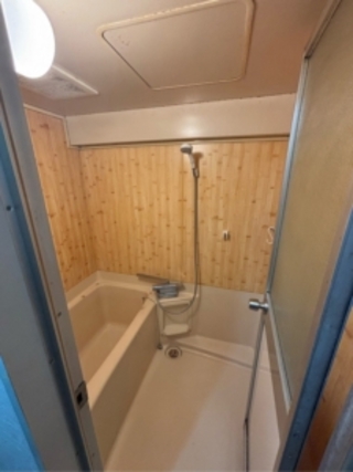 リノビオVでワンランク上のバスルームにのビフォー画像