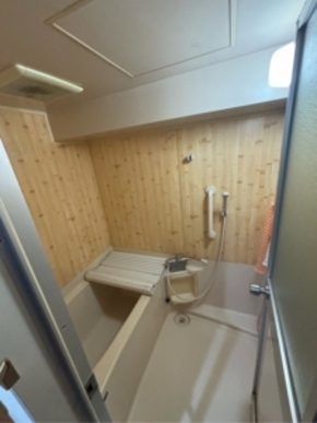 リノビオEタイプで明るく快適なお風呂へのビフォー画像