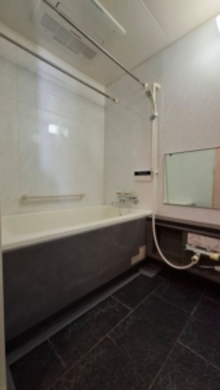 明るく広がりある空間へのビフォー画像