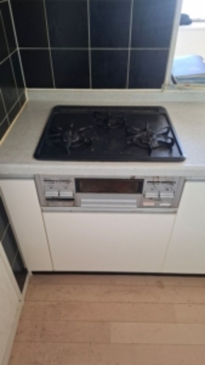 ガスコンロからIHへ安心・快適なキッチンへのビフォー画像